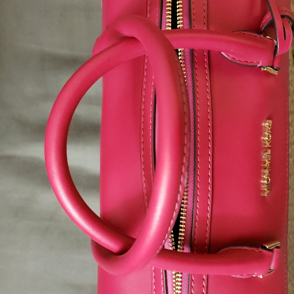 Michael Kors Fuchsia and Beige Satchel - Picture 9 of 14
